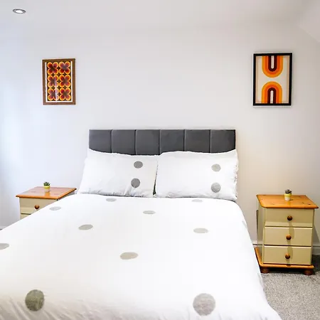 Awesome Coventry Home For Business Contractors And Suitable For Families With Free Parking 14Mins From Nec Exterior photo